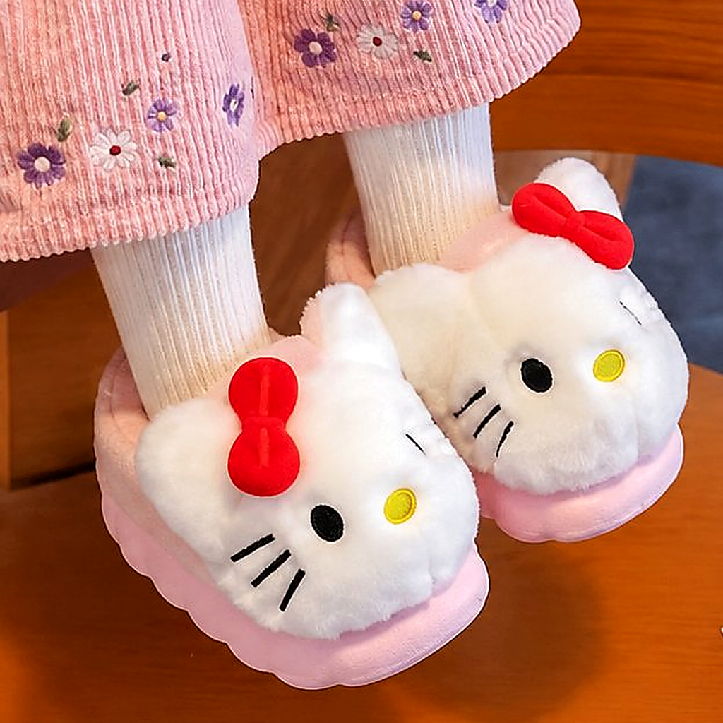 Pantufa Infantil Pelúcia Amarela Antiderrapante ⚡